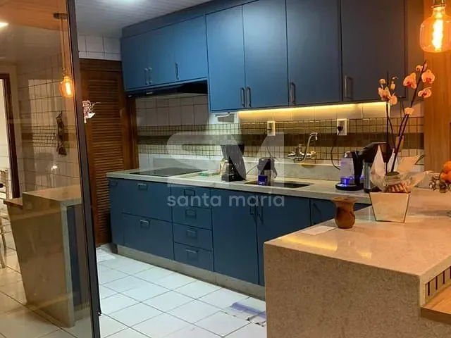Casa com 450m² 3 quartos e 5 banheiros, à venda, no bairro Centro em Chapecó
