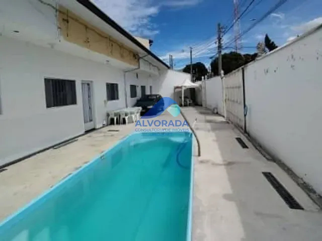 Casa com 450m² 5 quartos e 3 banheiros, à venda, no bairro Residencial Armando Moreira Righi em São José dos Campos