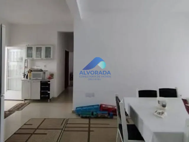 Casa com 450m² 5 quartos e 3 banheiros, à venda, no bairro Residencial Armando Moreira Righi em São José dos Campos