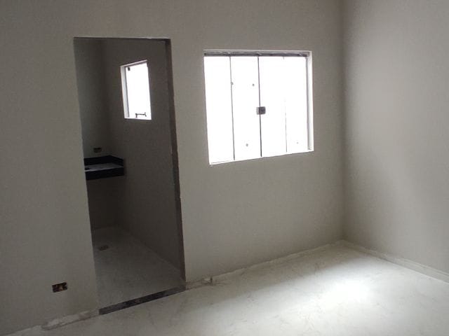 Casa com 125m² 3 quartos e 1 banheiro, à venda, no bairro Jardim Lago Norte em Londrina