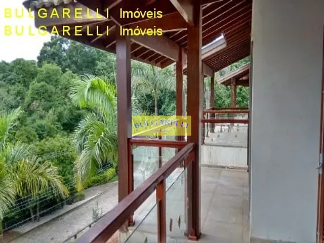 Casa com 5200m² 5 quartos e 8 banheiros, à venda, no bairro IVOTURUCAIA em Jundiai