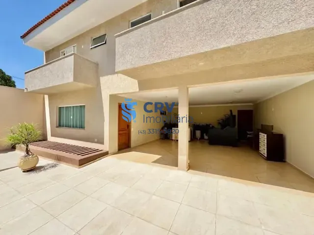 Casa com 392m² 4 quartos e 6 banheiros, à venda, no bairro Andrade em Londrina