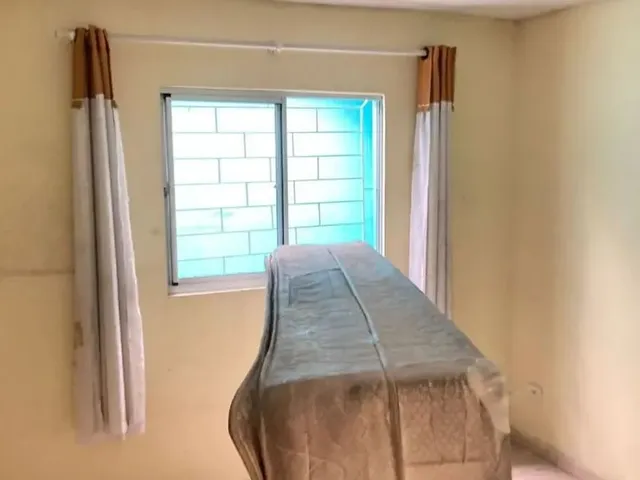 Casa com 308m² 3 quartos e 2 banheiros, à venda, no bairro Cajuru em Curitiba