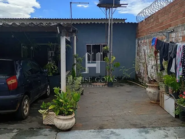 Casa 3 quartos e 1 banheiro, à venda, no bairro Setor Uirapuru em Goianira