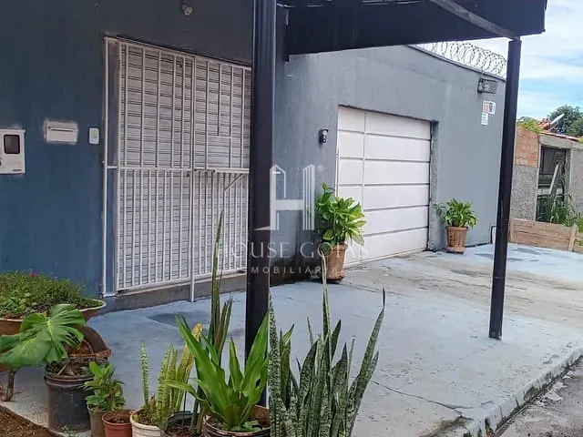 Casa 3 quartos e 1 banheiro, à venda, no bairro Setor Uirapuru em Goianira