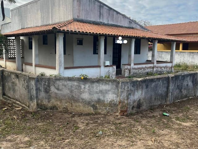 Casa 5 quartos e 2 banheiros, à venda, no bairro Farol em Campos dos Goytacazes