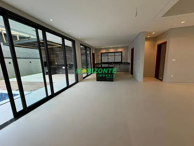 Casa 4 quartos e 4 banheiros, à venda, no bairro urbanova em São José dos Campos