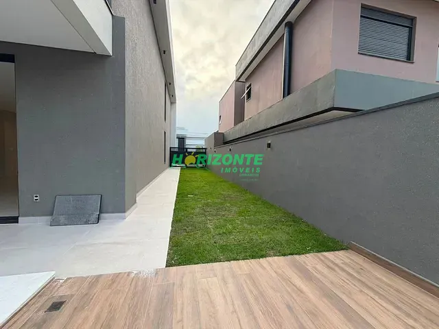 Casa 4 quartos e 4 banheiros, à venda, no bairro urbanova em São José dos Campos