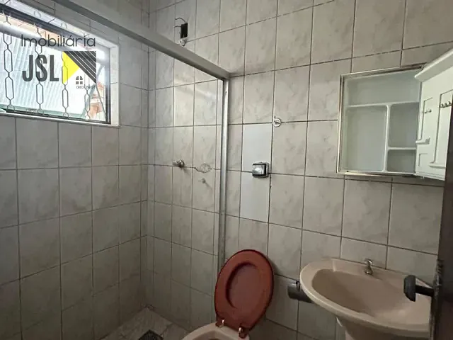 Casa 2 quartos e 1 banheiro, à venda, no bairro Jardim Shangri-lá em Caçapava