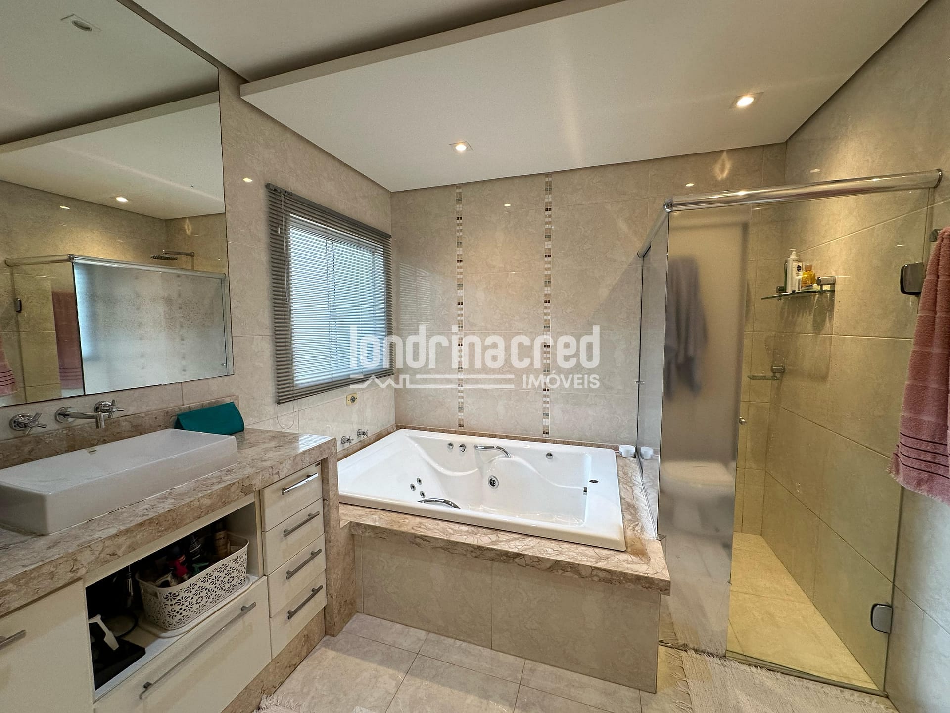 Casa, 3 quartos, 226 m² - Foto 29