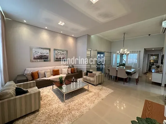 Casa com 300m² 3 quartos e 4 banheiros, à venda, no bairro Jardim Pacaembu em Londrina