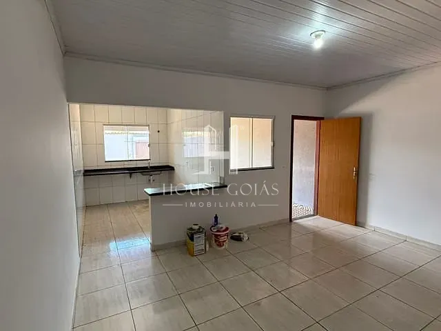Casa 2 quartos e 1 banheiro, à venda, no bairro Setor Jardim Imperial em Trindade