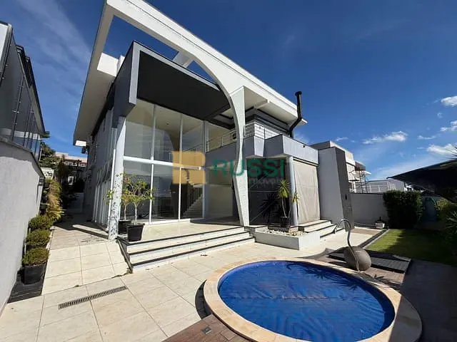 Casa com 450m² 4 quartos e 5 banheiros, à venda ou para alugar, no bairro Condomínio Residencial Jaguary em São José dos Campos