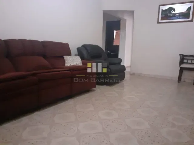 Casa com 321m² 3 quartos e 2 banheiros, para alugar, no bairro Vila Miranda em Sumaré