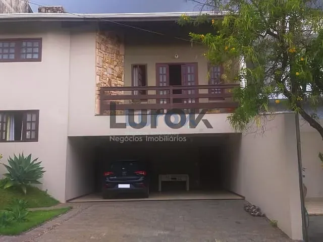 Casa com 303m² 3 quartos e 5 banheiros, à venda, no bairro Roncáglia em Valinhos
