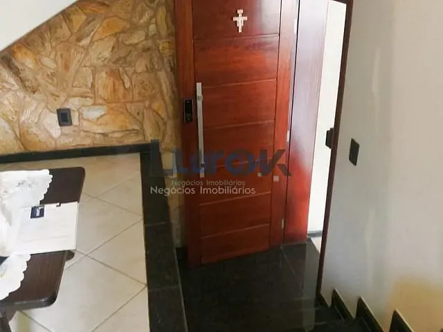 Casa com 303m² 3 quartos e 5 banheiros, à venda, no bairro Roncáglia em Valinhos