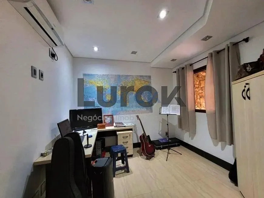 Casa, 3 quartos, 303 m² - Foto 12