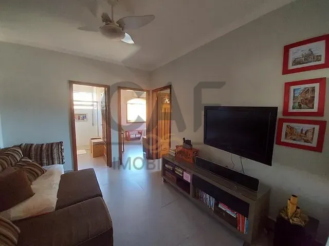 Casa com 300m² 2 quartos e 2 banheiros, à venda, no bairro Dom Bosco em Jaguariúna