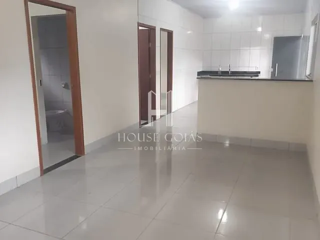 Casa com 326m² 2 quartos e 2 banheiros, à venda, no bairro Jardim Tropical em Aparecida de Goiânia