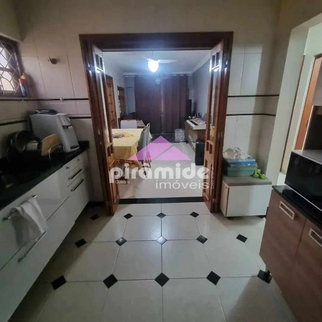 Casa, 3 quartos, 150 m² - Foto 1