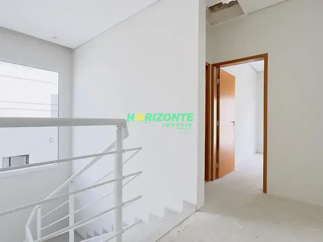 Casa 4 quartos e 4 banheiros, à venda, no bairro urbanova em São José dos Campos