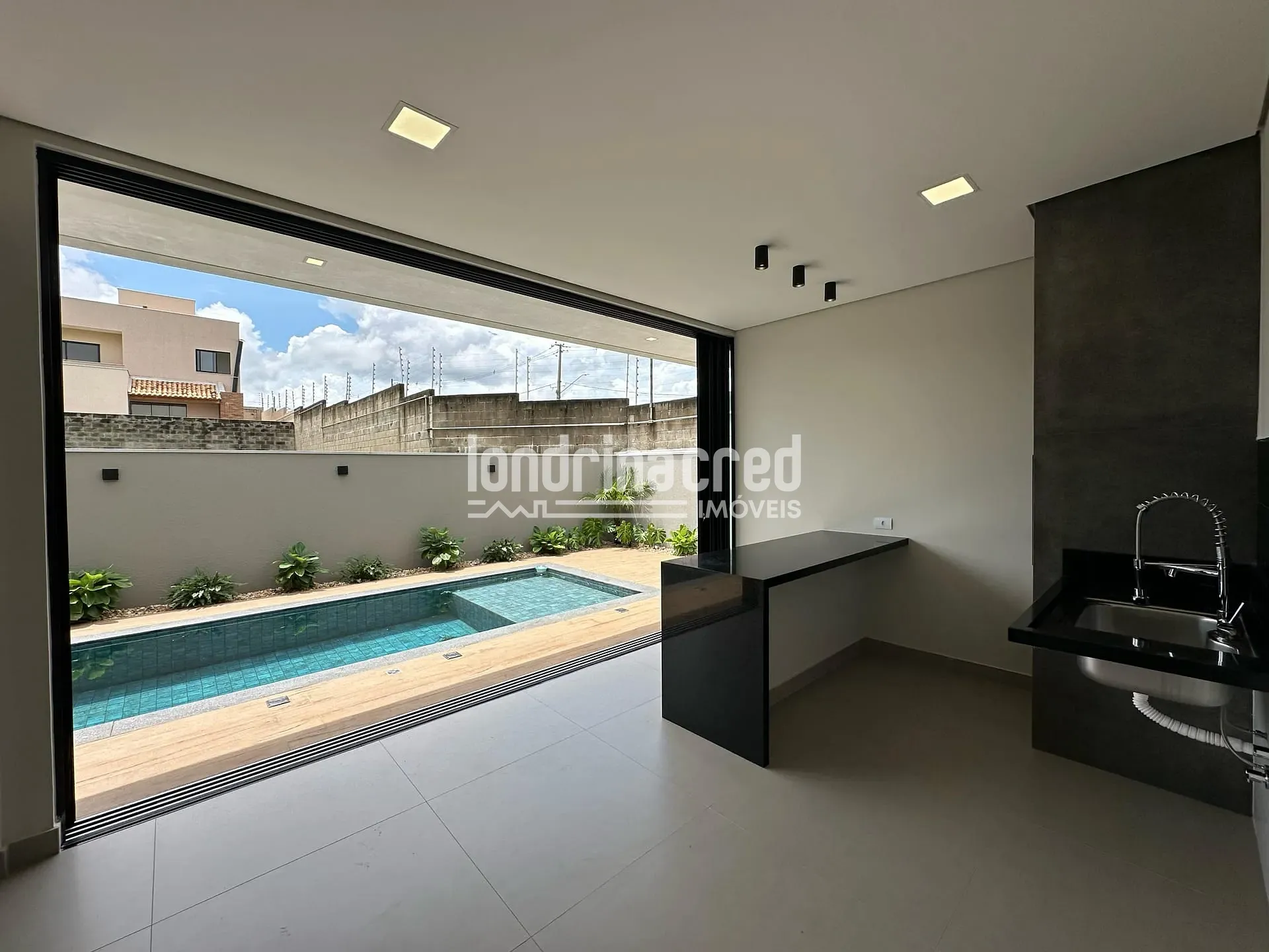 Casa, 3 quartos, 215 m² - Foto 7