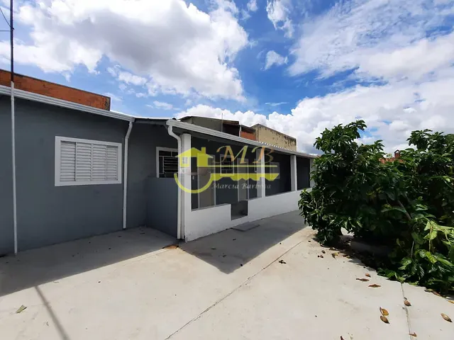 Casa 2 quartos e 1 banheiro, para alugar, no bairro Vila Aeroporto em Campinas