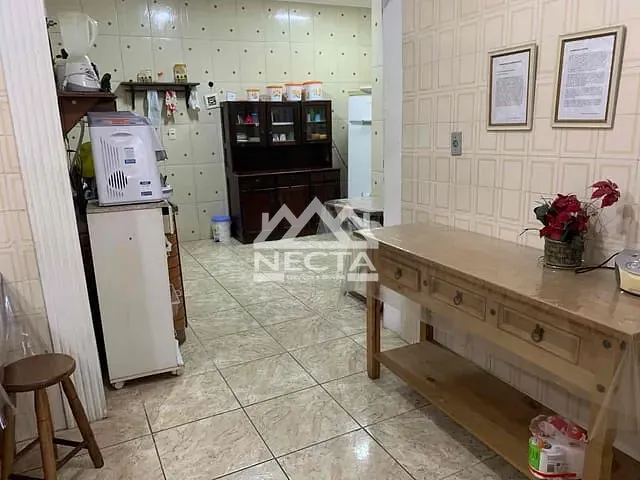 Casa com 525m² 3 quartos e 3 banheiros, à venda, no bairro Prainha em Caraguatatuba