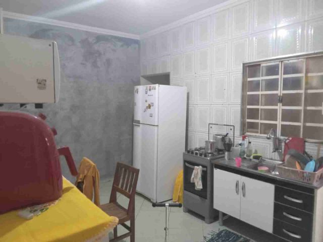 Casa com 125m² 2 quartos e 1 banheiro, à venda, no bairro Comercial e Residencial Jardim Mariana em Pindamonhangaba