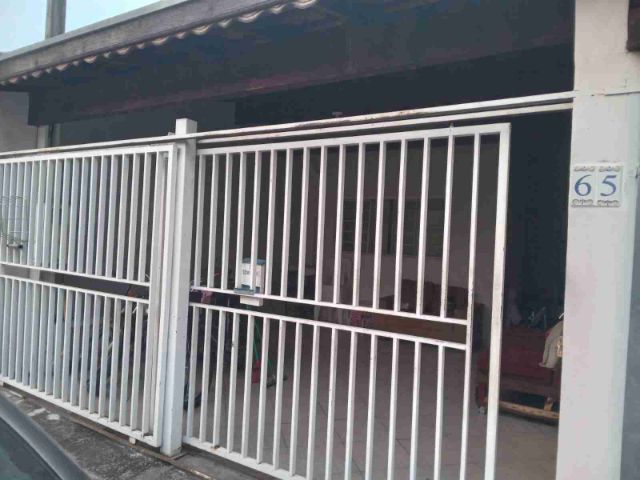 Casa com 125m² 2 quartos e 1 banheiro, à venda, no bairro Comercial e Residencial Jardim Mariana em Pindamonhangaba