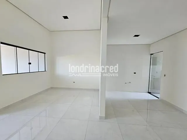 Casa com 128m² 2 quartos e 2 banheiros, à venda, no bairro Estados em Londrina