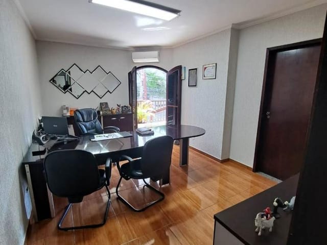 Foto do Casa - Comercial - Vila Campesina | Zequinha Imóveis