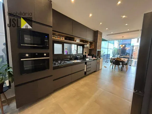 Casa 3 quartos e 3 banheiros, à venda, no bairro Residencial Malibu em Caçapava