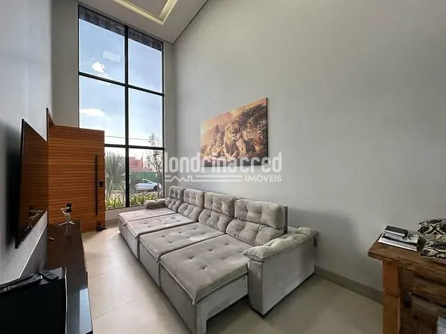 Casa com 266m² 3 quartos e 4 banheiros, à venda, no bairro CONDOMÍNIO ARAÇARI em Londrina