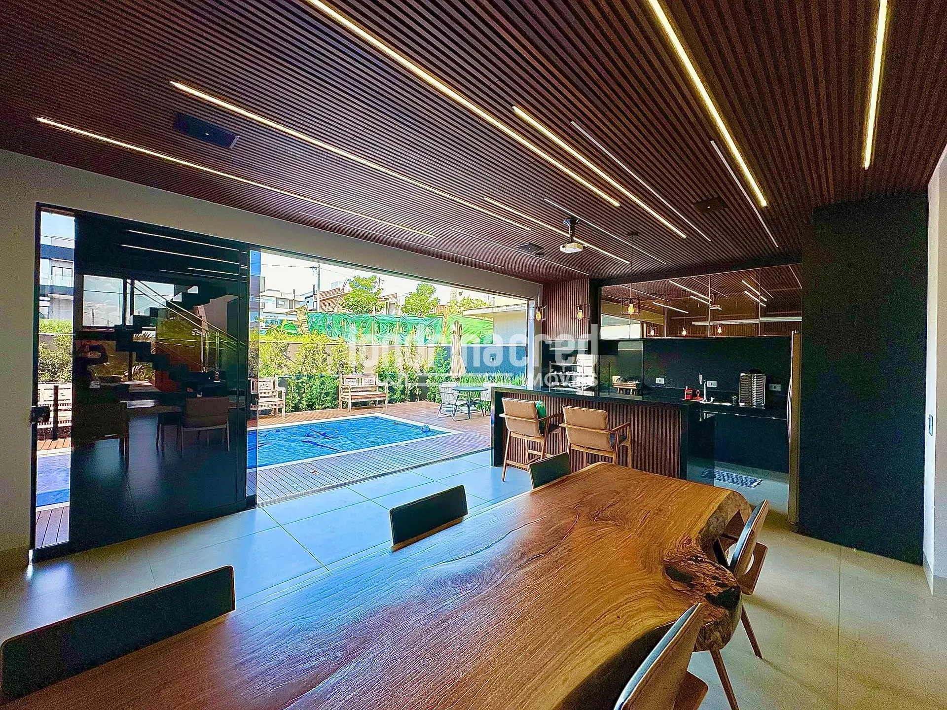 Casa, 3 quartos, 207 m² - Foto 8
