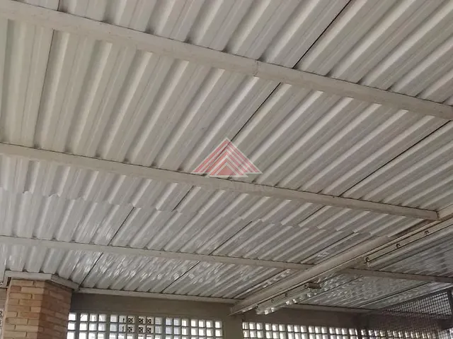 Casa com 100m² 5 quartos e 3 banheiros, à venda, no bairro Matriz em Mauá