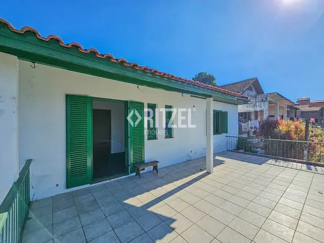Casa com 300m² 2 quartos e 1 banheiro, para alugar, no bairro Rincão em Novo Hamburgo