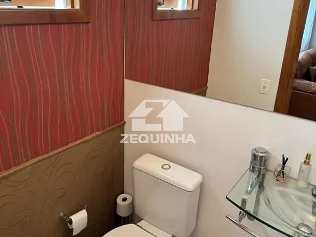 Casa com 200m² 4 quartos e 4 banheiros, à venda, no bairro Santo Amaro em Sao Paulo