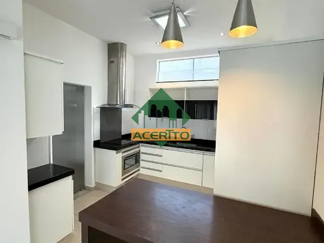 Casa com 283m² 2 quartos e 4 banheiros, para alugar, no bairro Saudade em Araçatuba