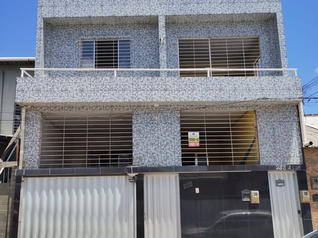 Casa com 154m² 6 quartos e 3 banheiros, à venda, no bairro Sapucaia em Olinda