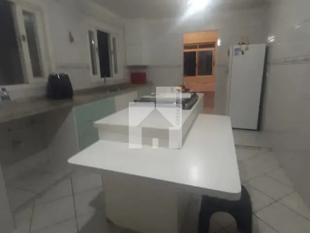 Casa com 252m² 3 quartos e 2 banheiros, à venda, no bairro Vila Progresso em Jundiaí