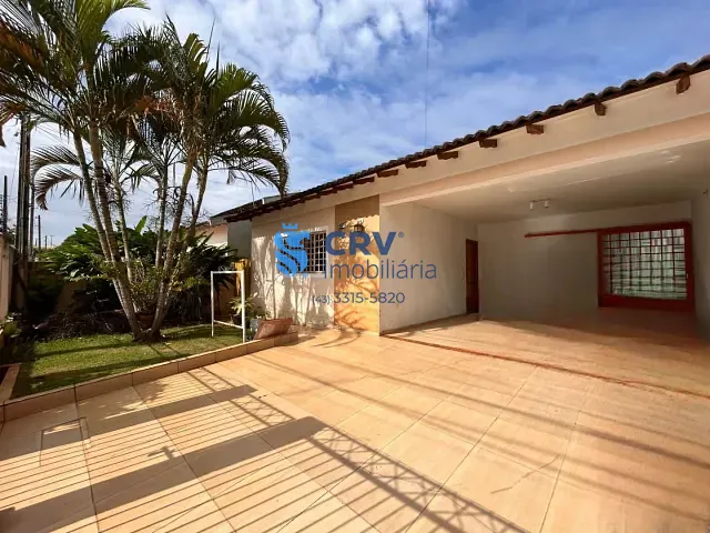 Casa com 275m² 3 quartos e 3 banheiros, à venda, no bairro Sabará I em Londrina
