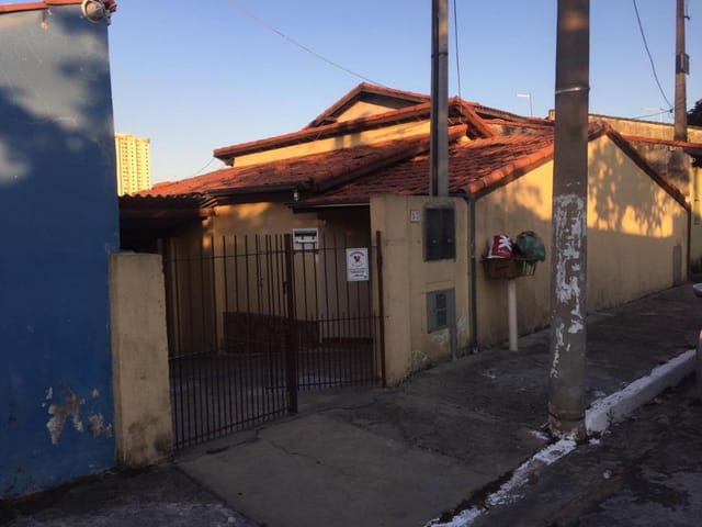 Foto do Casa - Casa com 2 dormitórios para alugar, 75 m² por R$ 1.400,00/mês - Jardim América - São José dos Campos/SP | INDEPENDENCE NEGOCIOS IMOBILIARIOS LTDA