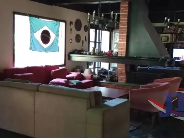 Casa com 3107m² 5 quartos e 6 banheiros, à venda, no bairro Planta O Recanto em Piraquara