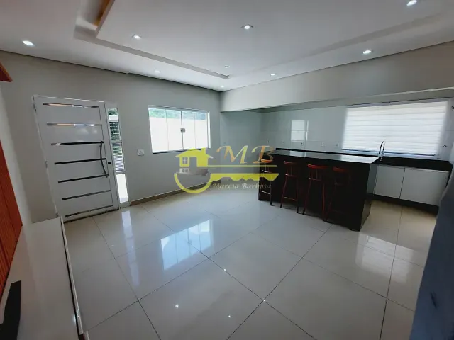 Casa 3 quartos e 2 banheiros, à venda, no bairro Residencial Cittá Di Firenze em Campinas