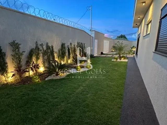 Casa com 467m² 4 quartos e 5 banheiros, à venda, no bairro Jardim Presidente em Goiânia