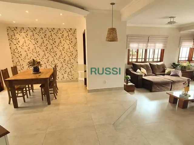 Casa 4 quartos e 5 banheiros, à venda, no bairro Urbanova em São José dos Campos