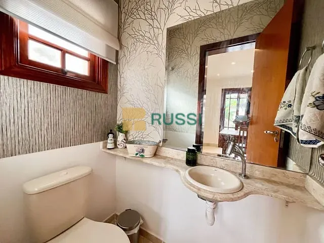 Casa 4 quartos e 5 banheiros, à venda, no bairro Urbanova em São José dos Campos