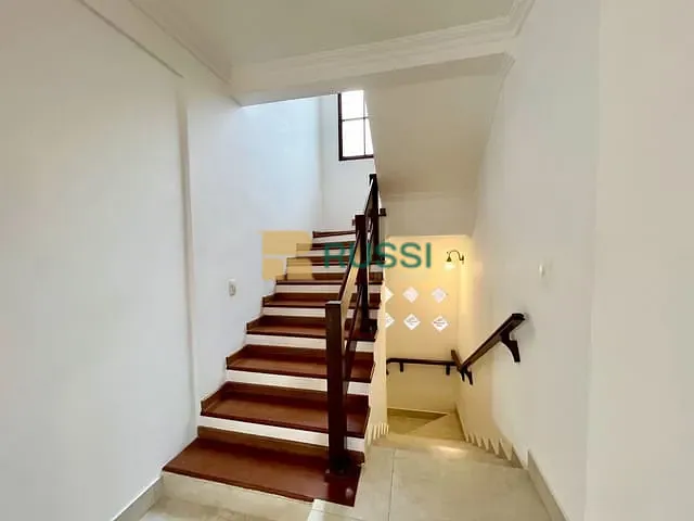 Casa 4 quartos e 5 banheiros, à venda, no bairro Urbanova em São José dos Campos