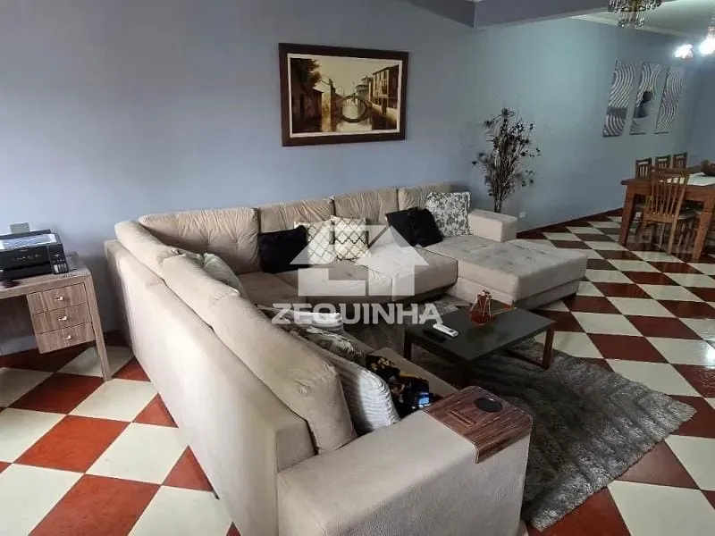 Casa, 3 quartos, 300 m² - Foto 12
